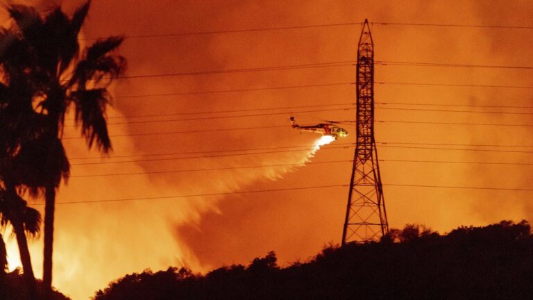 Hornets-Clippers and Lakers-Spurs video games postponed because of LA wildfires