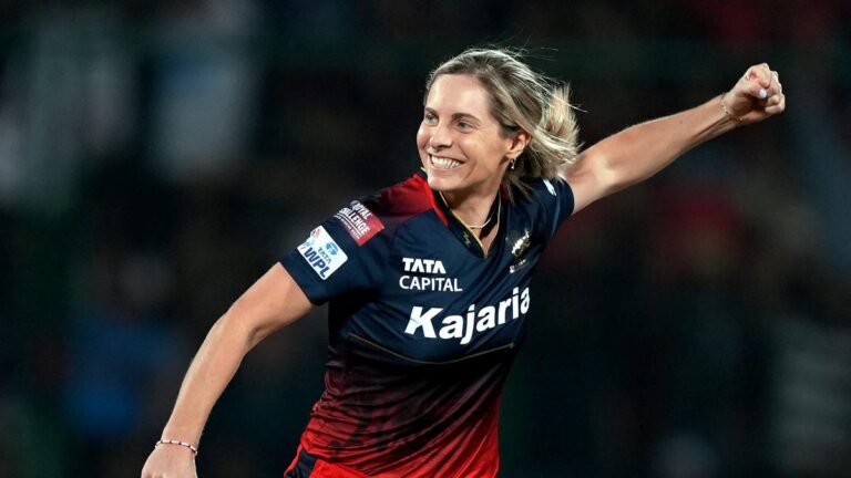 WPL 2025: Sophie Molineux dominated out for upcoming season, RCB names Charlie Dean as substitute