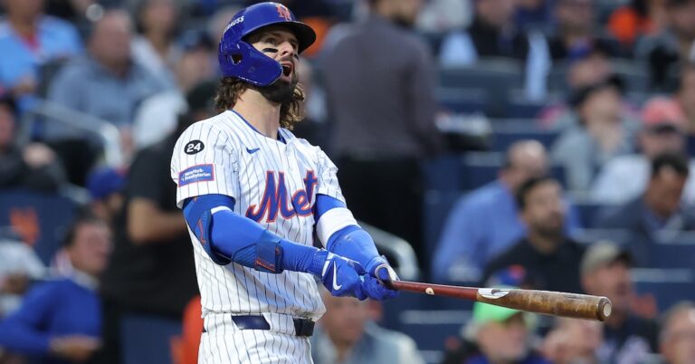 Mets To Proceed Strolling in a Winker Wonderland