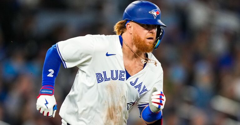 Coming into His Age-40 Season, Justin Turner Indicators on With the Cubs