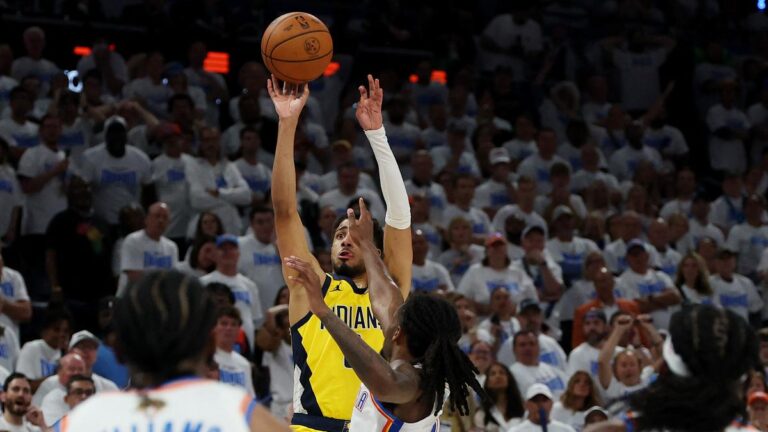 NBA Finals, Sport 1 — Haliburton last-second shot helps Pacers stun Thunder
