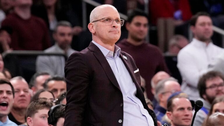 Dan Hurley briefly contemplated leaving UConn after turbulent 2024-25 season: ‘I wasn’t a superb chief’