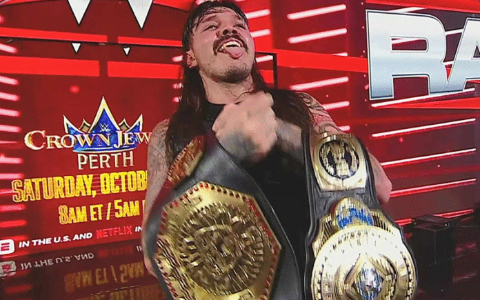 dominik-mysterio-retains-ic-title-in-very-dirty-fashion-during-929-wwe-raw-51.png