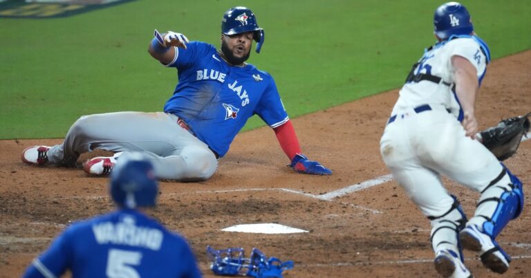 The Baserunning Insanity of World Sequence Recreation 3