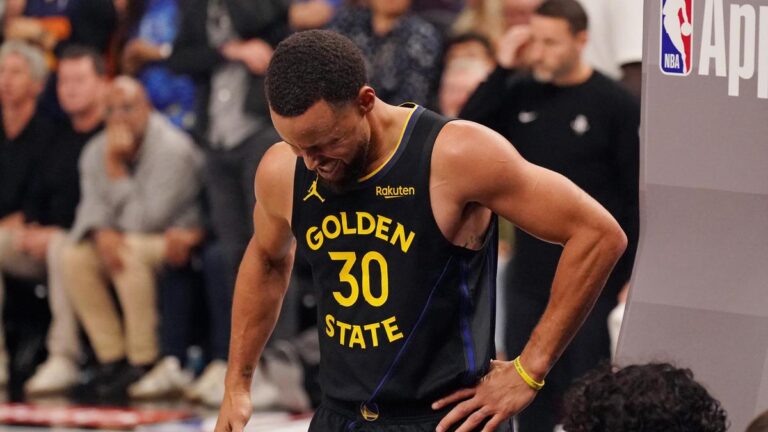 NBA: Stephen Curry bruises proper quadriceps in Warriors’ loss, could have MRI examination
