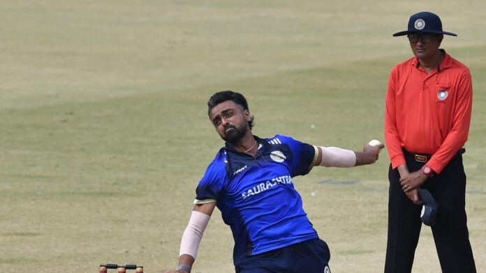 Jaydev_Unadkat_Mushtaq_Ali_Trophy_Cricket_Match_Indore_1.jpg