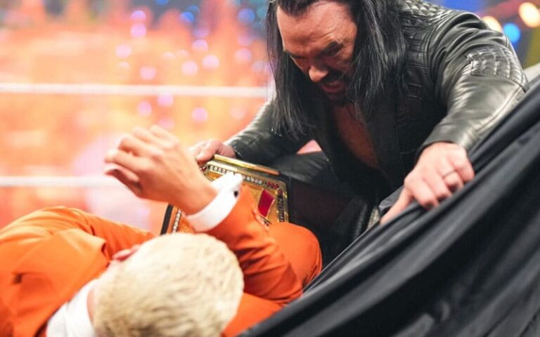 WWE SmackDown Viewership for October 31 Sees Large Lower Regardless of Drew McIntyre Standing Tall Over Cody Rhodes