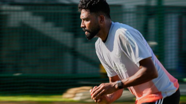 SMAT 2025: Hyderabad upsets defending champ Mumbai; Jharkhand completes file chase vs Punjab