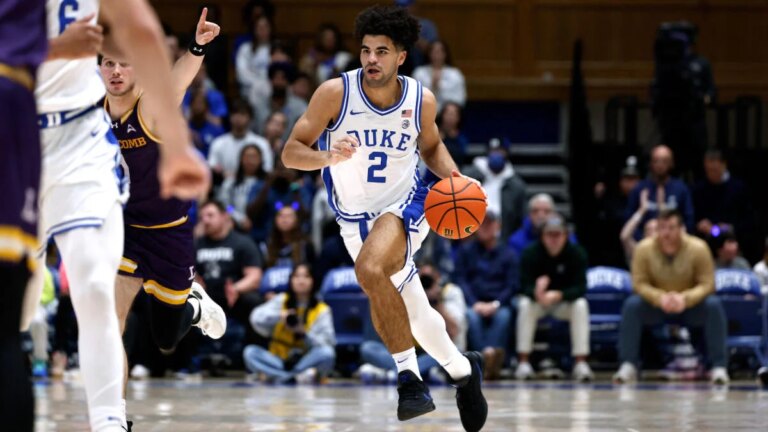 School basketball picks: Predictions, odds for key high 25 video games Saturday