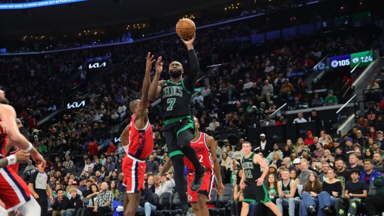 NBA roundup: Jaylen Brown pours in 50 factors as Celtics rout Clippers