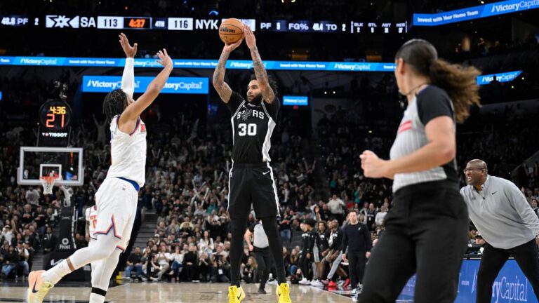 NBA Roundup: Julian Champagnie leads Spurs previous Knicks, Wembanyama injured