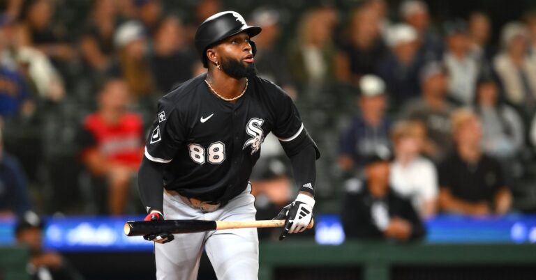 Mets Snag Luis Robert Jr. From White Sox