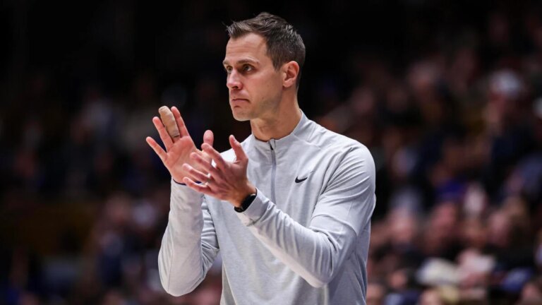 AP High 25: Duke replaces Michigan at No. 1 in faculty basketball rankings