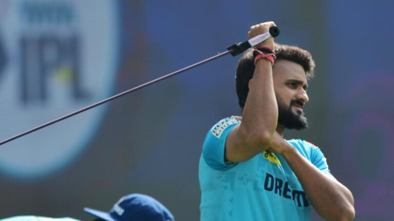 Saurabh Dubey replaces Akash Deep in KKR squad for IPL 2026; SRH declares Edwads alternative