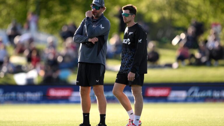 New Zealand coaches Oram and Ronchi set to overlook South Africa and Bangladesh collection’ to fulfil PSL committments