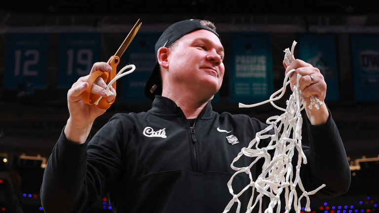 UNC’s teaching search: Last 4 influence, updates on Tommy Lloyd, Billy Donovan, different high candidates