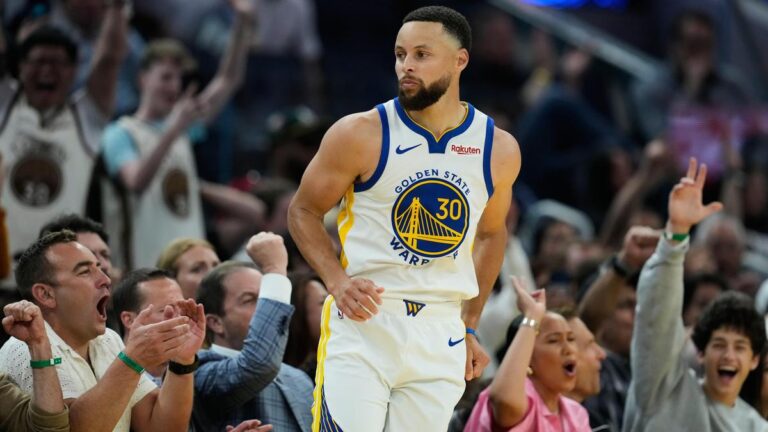 After 12 seasons, Curry brothers lastly play an NBA sport collectively