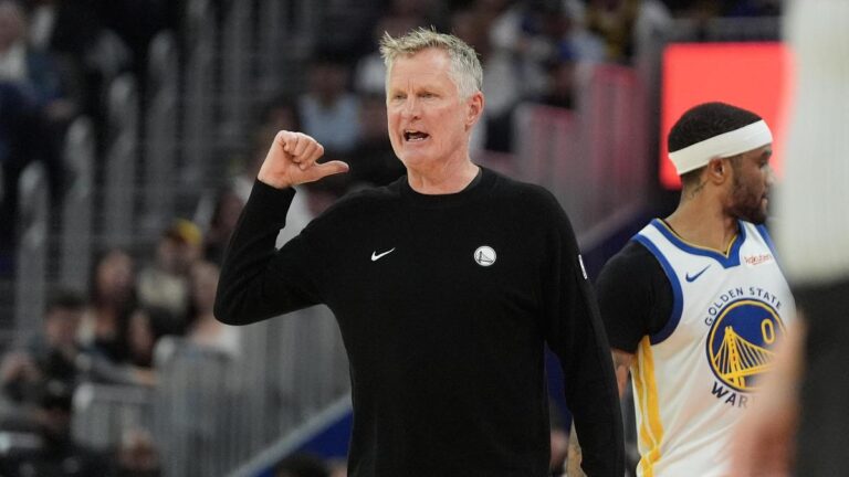 NBA — Steve Kerr to reportedly stay Warriors coach on 2-year deal