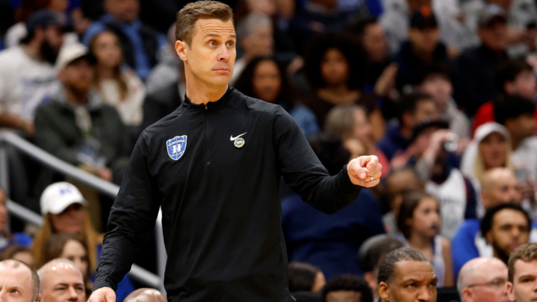 Jon Scheyer explains why he turned down Mavericks curiosity to remain at Duke