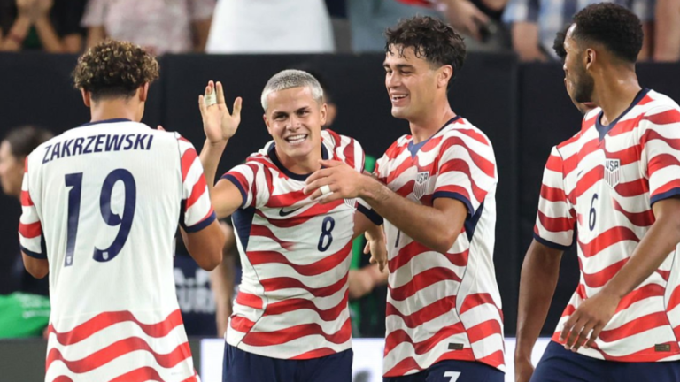 USMNT stays at No. 16 in newest FIFA Rankings